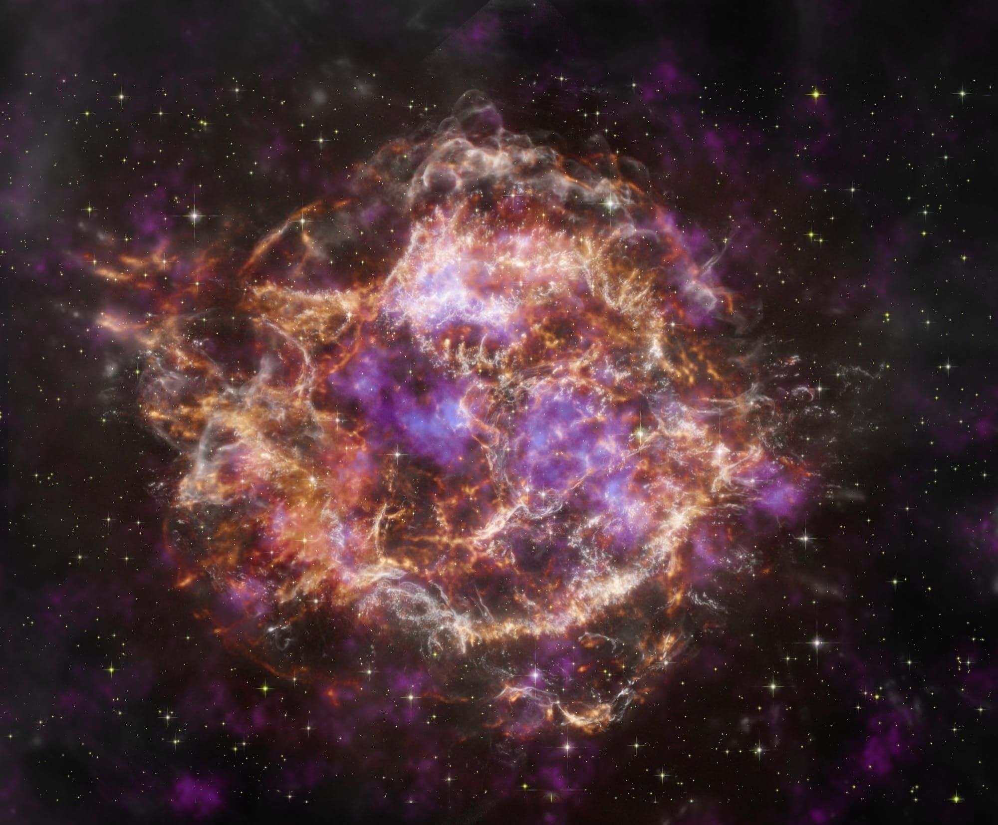 Cassiopeia A, rest de supernovă, imagine compusă din raze X, optic și infraroșu