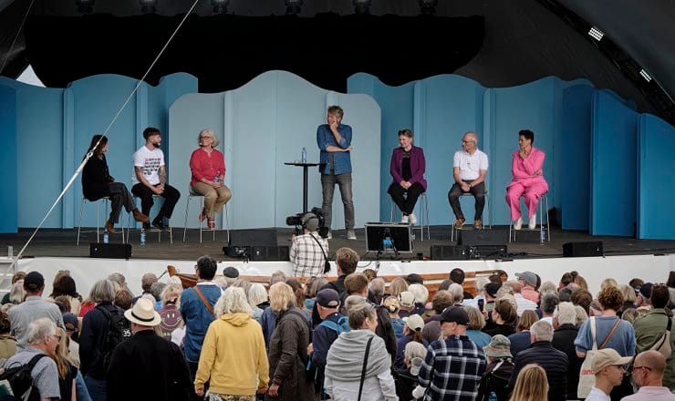 Når debatter dør i stilhed: Folkemødets glemte kommunikationslektioner