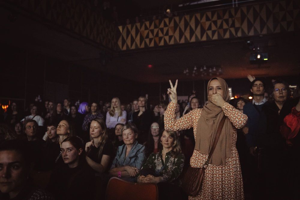 Når aktivister afbryder post image