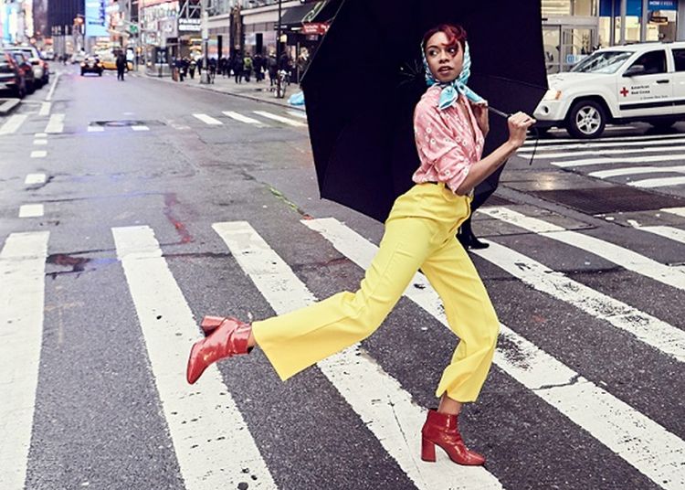 Raven Lenae's "Love Me Not" Is So Good