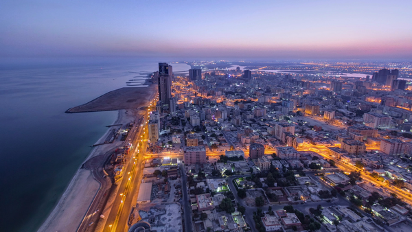 Ajman or Fujairah - Which Emirate for a Vacation?