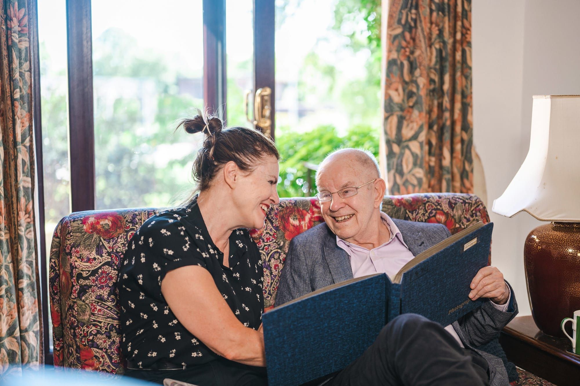 What is the minimum cover time for live-in care?