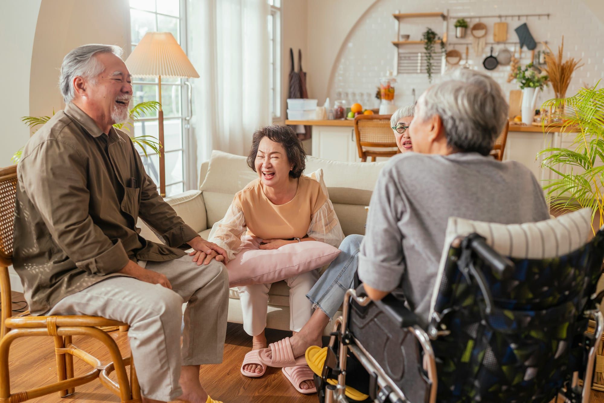 What to Tell Your Parent About Their New Carer Before They Arrive