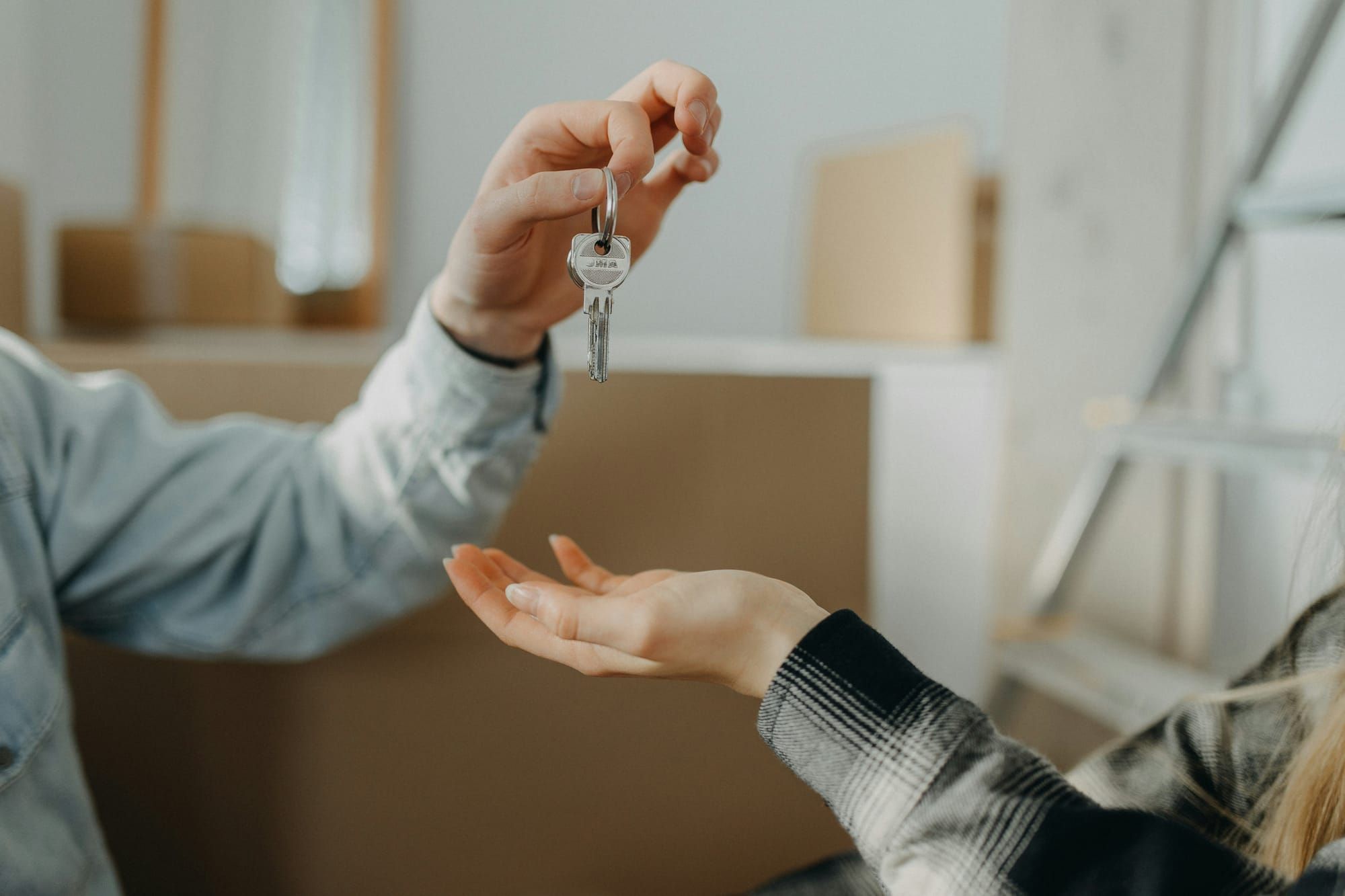 A House Key and Access Checklist: Locks, Alarms, and Entry Systems