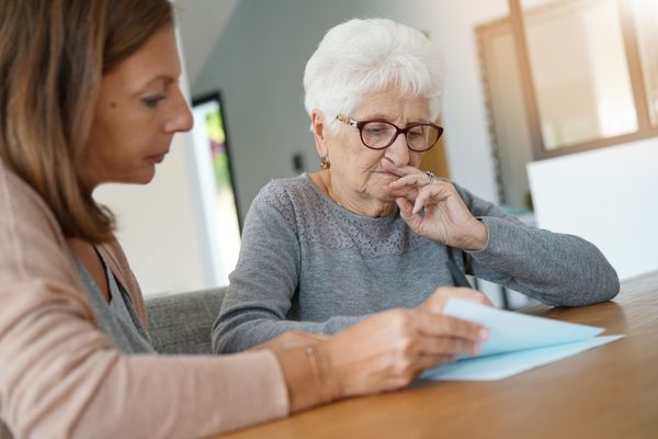 Is live-in care only for dementia? Clearing up a common assumption
