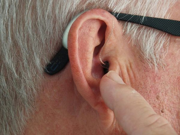 Live-in care for a loved one with sight or hearing loss