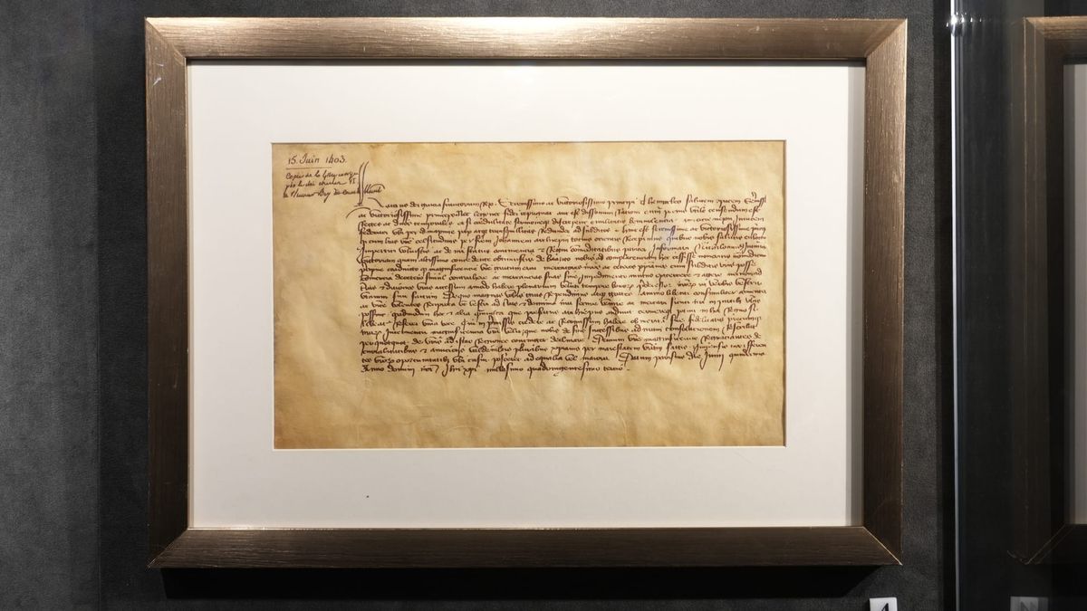 A king of France once wrote back to Amir Timur