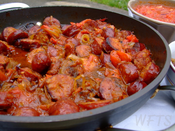 ROUGAIL SAUCISSE et HARICOTS ROUGES à la CRÉOLE – Waiting For The sun