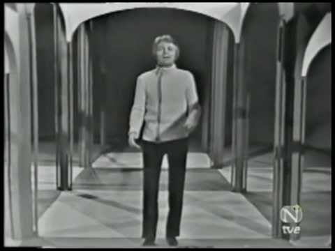French Music: "Comme d’habitude" by Claude François