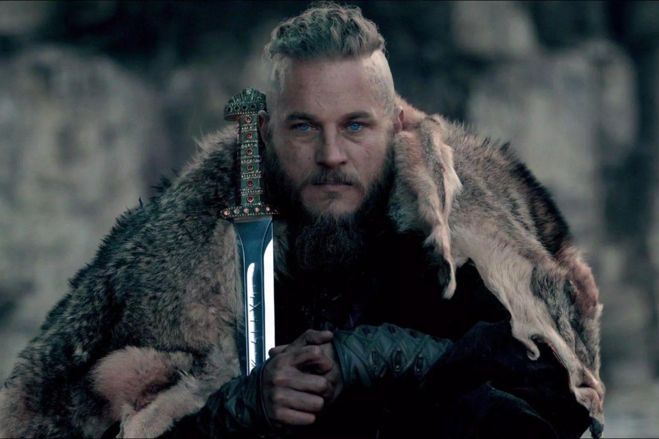 Dune: The Sisterhood Casts Vikings Lead Travis Fimmel