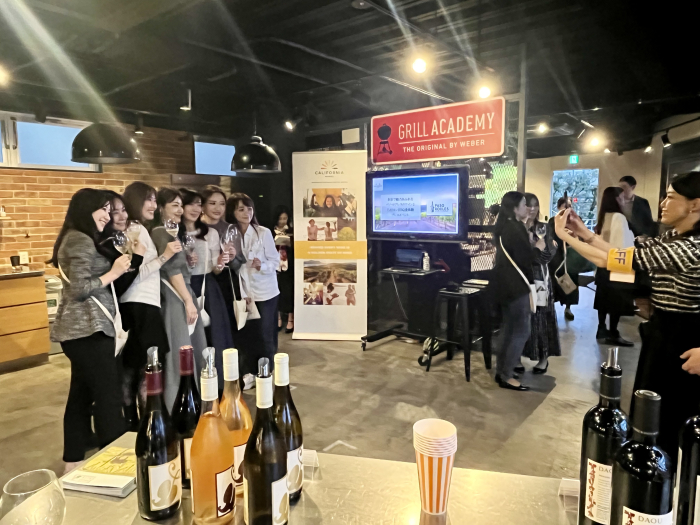 Influncers at Weber Grill Tokyo