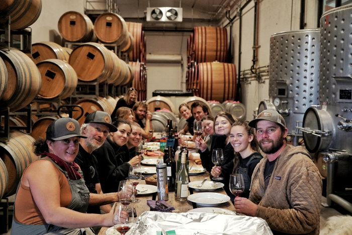 The harvest team at Tablas Creek 2023