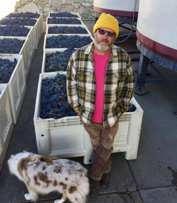 Neil looking chilly Neil looking chilly