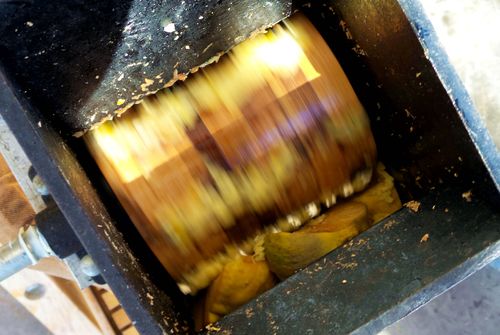 Quince grinder Quince grinder