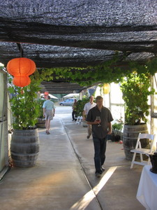 Pigroast_greenhouses