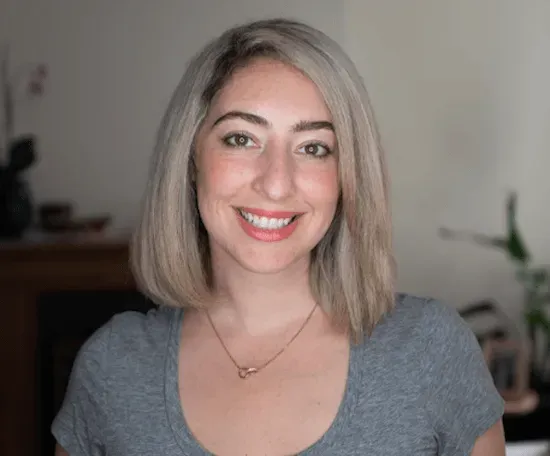 A headshot of Rachel Allen