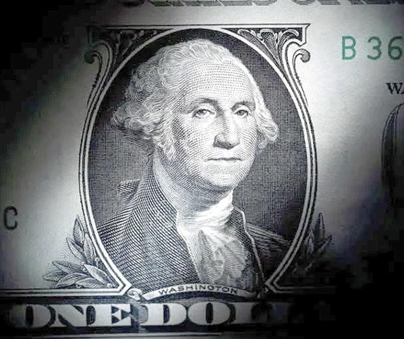 ¡CIERRA DÓLAR DEBAJO DE $17, SU MENOR NIVEL EN MÁS DE 2 AÑOS!