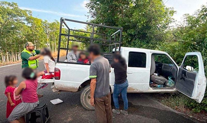 ¡CHOQUE MORTAL! - UNA MUJER MUERTA Y SIETE HERIDOS DEJO EL CHOQUE DE UNA CAMIONETA CONTRA MURO