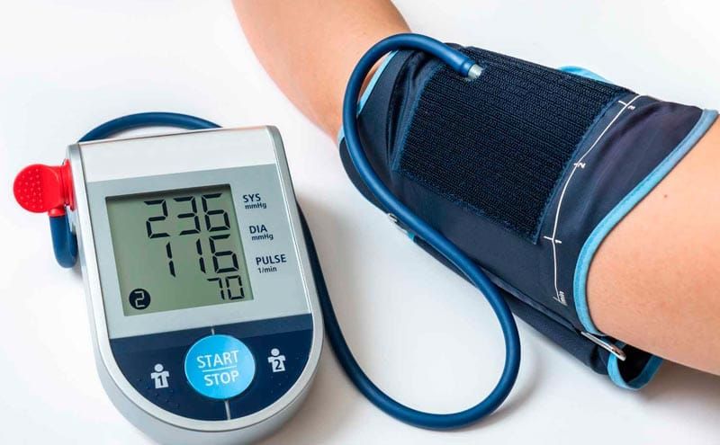 TIPS PARA MEJORAR LA CALIDAD DE VIDA | ¿TIENE LA PRESIÓN ALTA? - La presión arterial es uno de los componentes de la más importante función orgánica: la perfusion tisular, mediante la cual los diferentes tejidos son irrigados con un flujo sanguíneo…