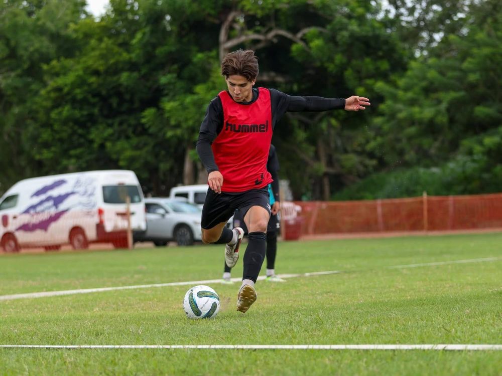 ¡RACING B SE ENFRENTA A HURACANES IZCALLI!