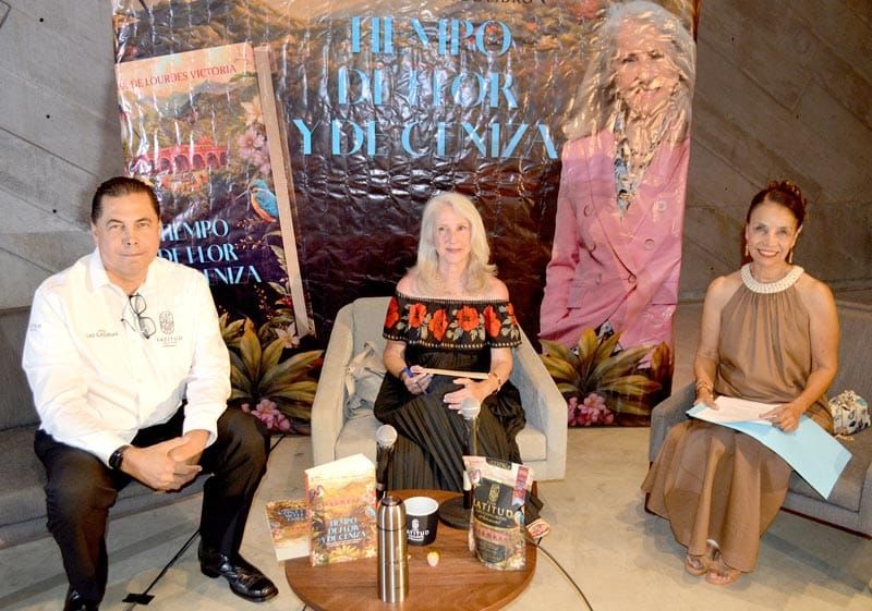 “TIEMPO DE FLOR Y DE CENIZA”