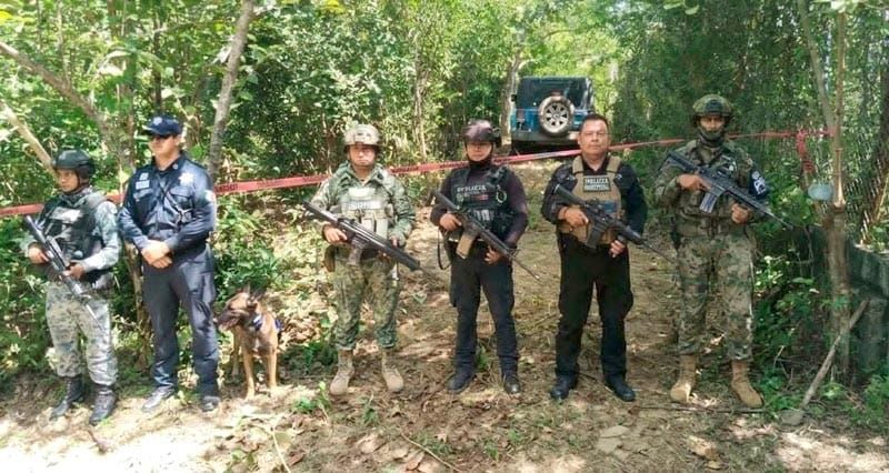 ¡ASEGURAN ARSENAL! - ARMAS LARGAS, GRANADAS, PAQUETES DE MARIHUANA Y DOS VEHÍCULOS