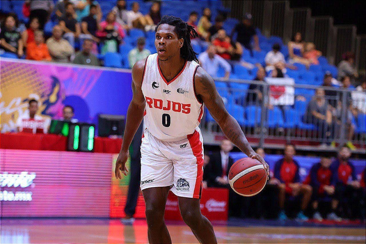 HALCONES ROJOS LIQUIDAN A FRESEROS! -95 a 84