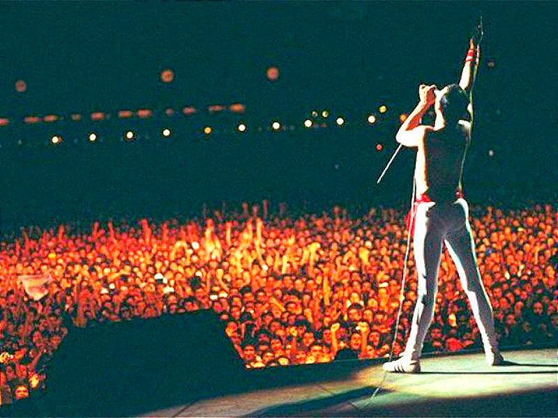 ¡CONMEMORAN LOS 77 AÑOS DE FREDDIE MERCURY!