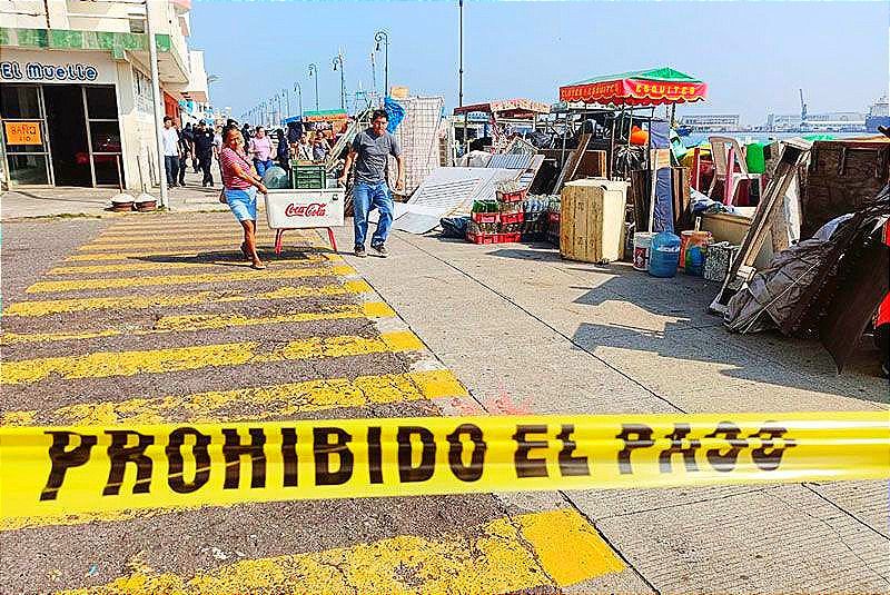 ¡LOS DESALOJAN!