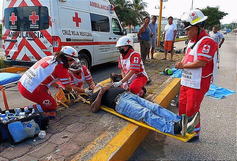 ¡UNA MUJER MUERTA Y UN HERIDO DEJA MOTOCICLETAZO!