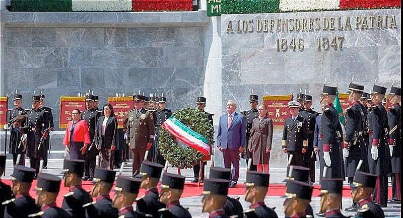 ¡CONMEMORA A NIÑOS HÉROES SIN PODERES JUDICIAL Y LEGISLATIVO! -AMLO NO LOS INVITÓ, "Por que se han Dedicado a Actuar en Contra de la Transformación"
