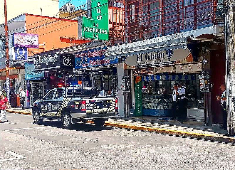 ¡VIOLENTO ASALTO A CENTRO JOYERO EN CÓRDOBA!