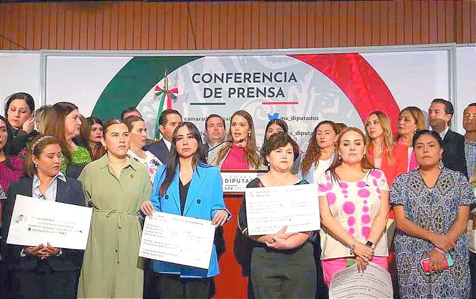 DIPUTADAS Y ALCALDES DEL PAN Y DEL PRI ACUSAN "TERRORISMO POLÍTICO"!