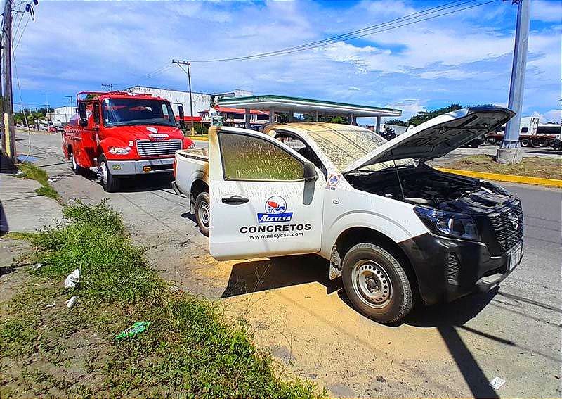¡LE REVIENTA EL BOTE DE SOLVENTE Y LE INCENDIA LA CAMIONETA! -*Pasó de estado líquido a gaseoso y PUM!