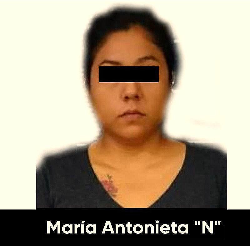 ¡MUJER DETENIDA CON 15 DOSIS DE CRISTAL!
