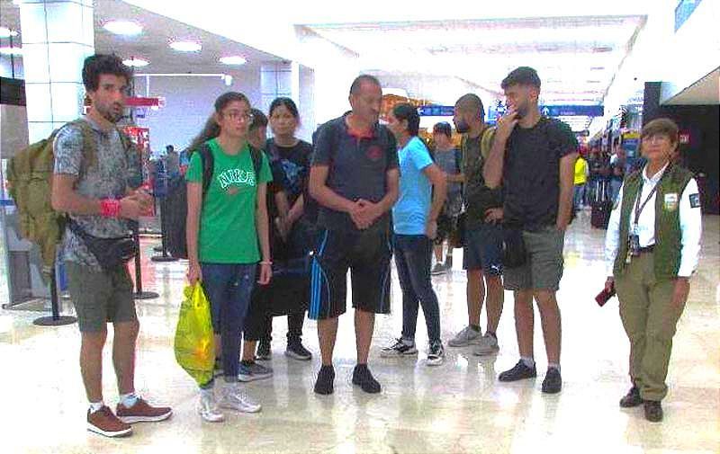 ¡ASEGURA A NUEVE MIGRANTES AFGANOS! -*Se quedan en Veracruz hasta resolver su situación de refugiados