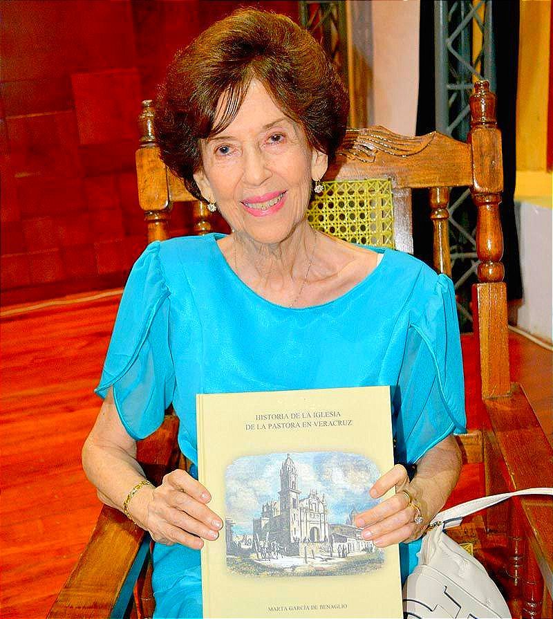 PRESENTAN "Historia de la iglesia de La Pastora en Veracruz"!