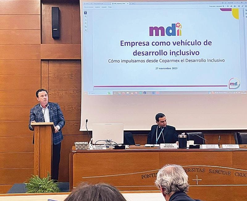 ¡VERACRUZANO EN CUMBRE EN ROMA! -De Empresarios de Iberoamérica y Profesores Italianos