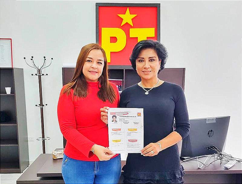 ¡ELIZABETH CANDIDATA DEL PT! -Al Senado de la República