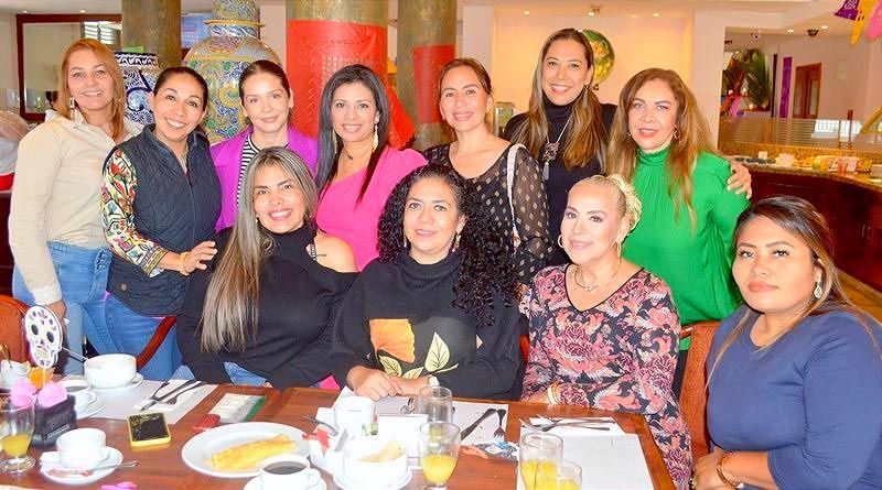 EL CUMPLEAÑOS DE SANIA, MUY FELICITADA...!