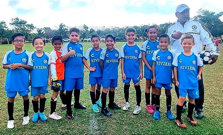 ¡ACADEMIA RIVIERA FC SIGUE SUMANDO PUNTOS EN EL FUTBOL 7!