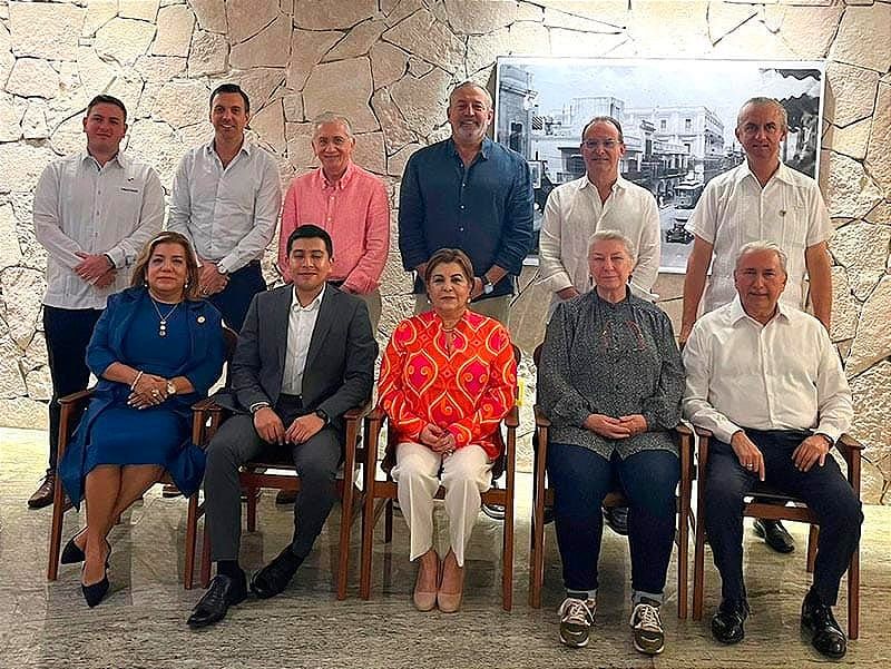 ¡CUMBRE DE CÓNSULES!