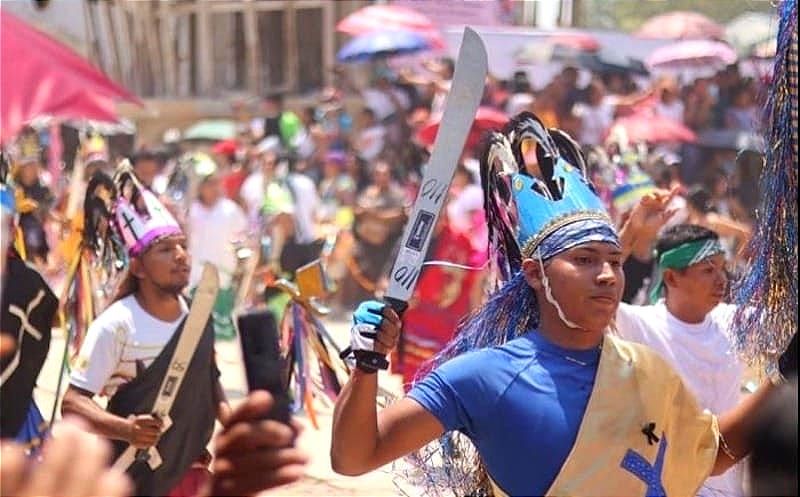 ¡LOS AGARRAN A PLANAZOS! - *Para que se Arrepientan de sus Pecados