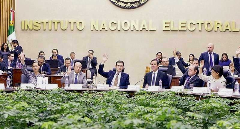 ¡LE SACAN CUENTA DE 400 MDP A CÓRDOVA! - "No solo no está transparente y opaco sino que ya se está resolviendo en los tribunales respectivos"