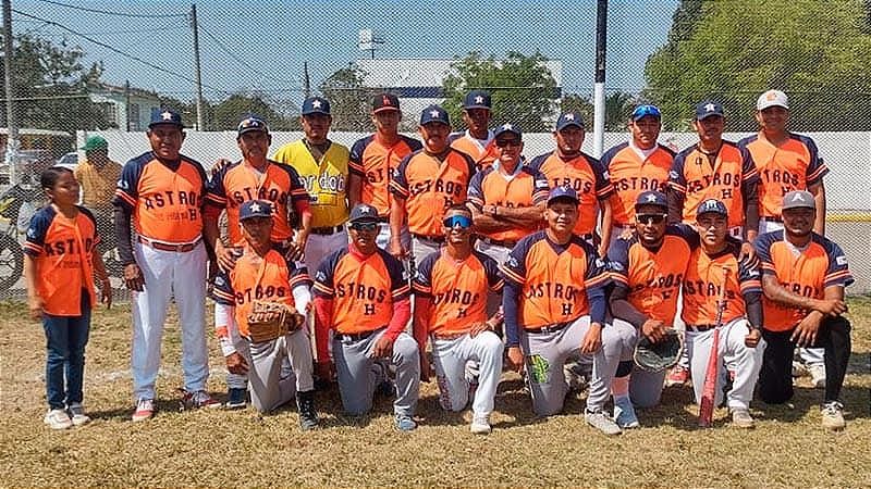 ¡ASTROS AVANZA A SEMIFINALES EN LIGA REGIONAL DE JAMAPA!