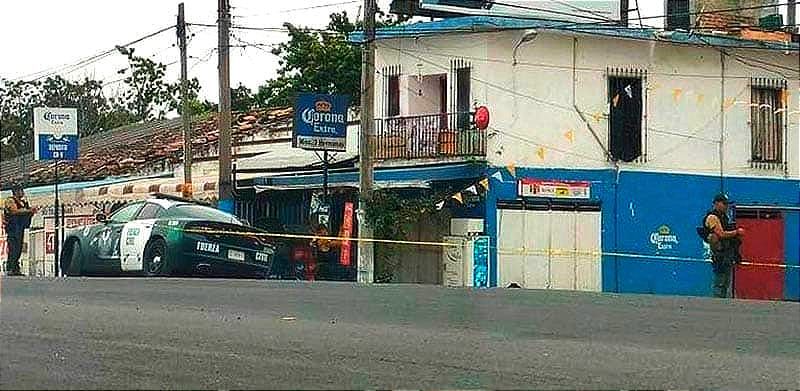 ¡CRIMEN EN PUENTE NACIONAL! - *LO MATAN FRENTE A UNA CANTINA