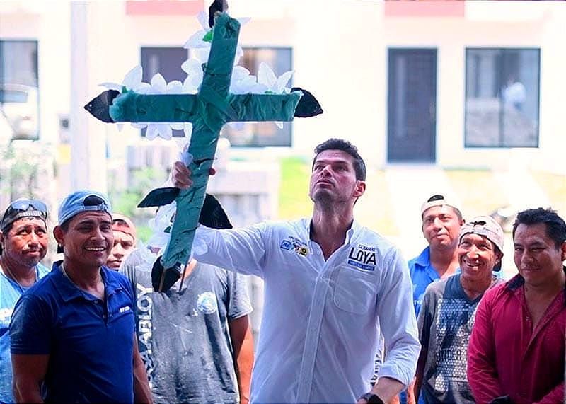 ¡CELEBRAN EL DÍA DE LA SANTA CRUZ!