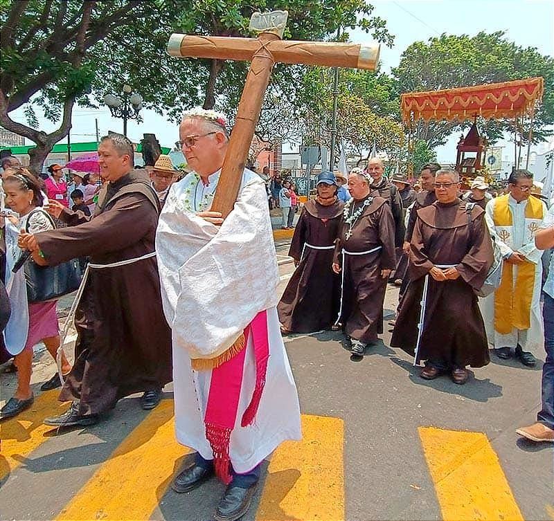 ¡500 AÑOS! - LA LLEGADA DE LOS FRANCISCANOS *Gran Tapete de Arena y Aserrín en Independencia