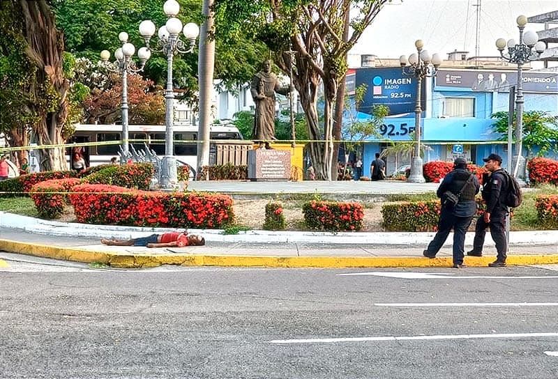 ¡‘EL CUBANO’ FALLECE FRENTE A LA IGLESIA DEL CRISTO DEL  BUEN VIAJE!