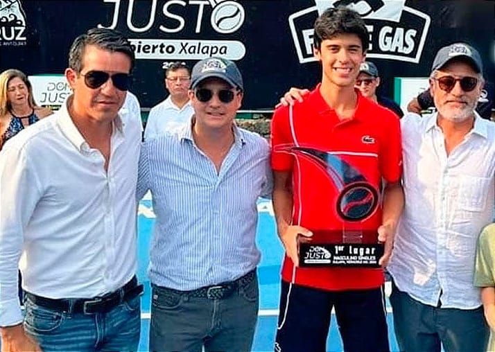 ¡RODRIGO PACHECO, GANA TÍTULO EN ABIERTO DE TENIS!